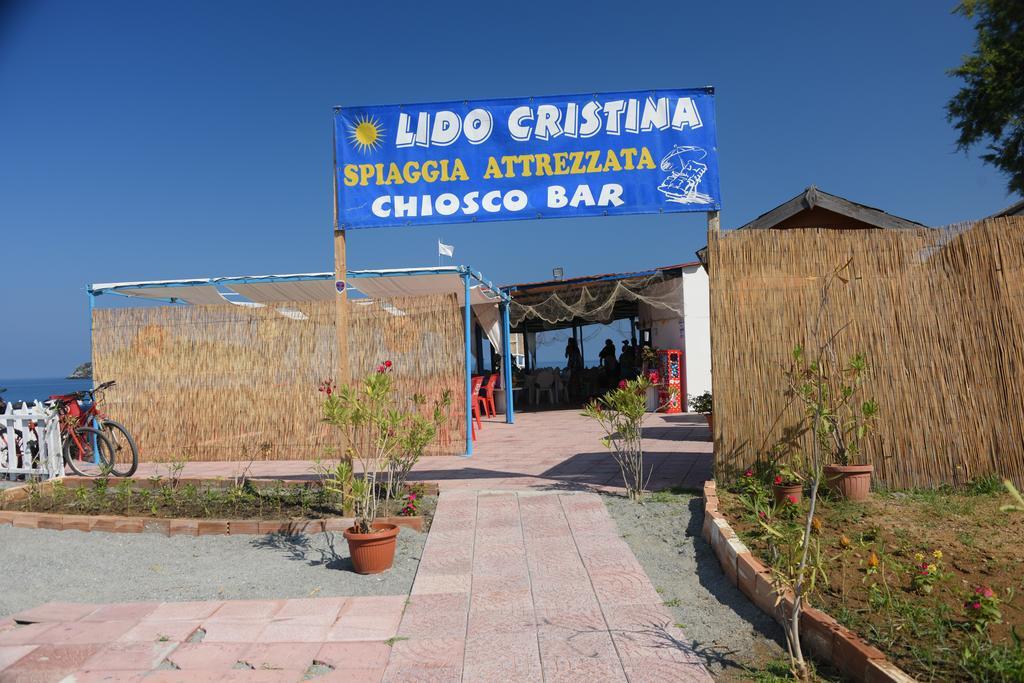 Hotel Cristina ดิอามันเต ภายนอก รูปภาพ